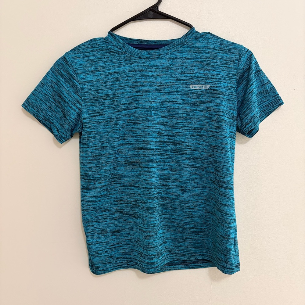 Boys Dri-Fit Style Athletic T Shirt size 8 Medium